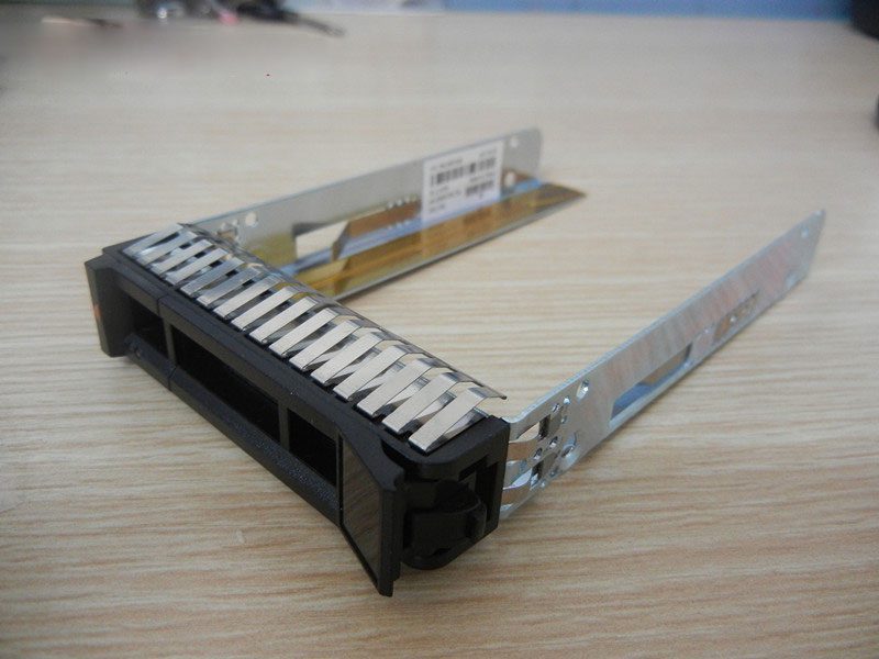 khay-o-cung-ibm-x3550-x3650-m5-x3850-x6-6.jpg