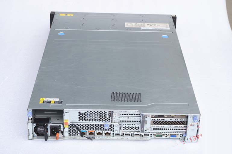 may-chu-server-ibm-system-x3630-m4-02.jpg