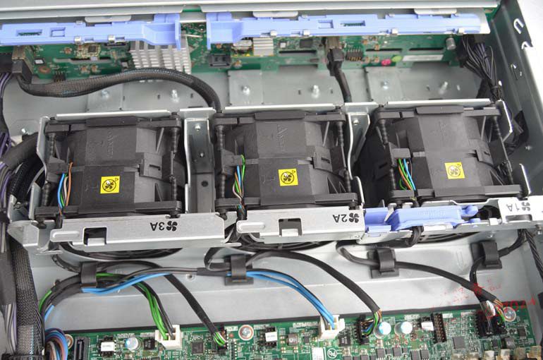 may chu server ibm system x3630 m4 11 may chu server ibm system x3630 m4 11