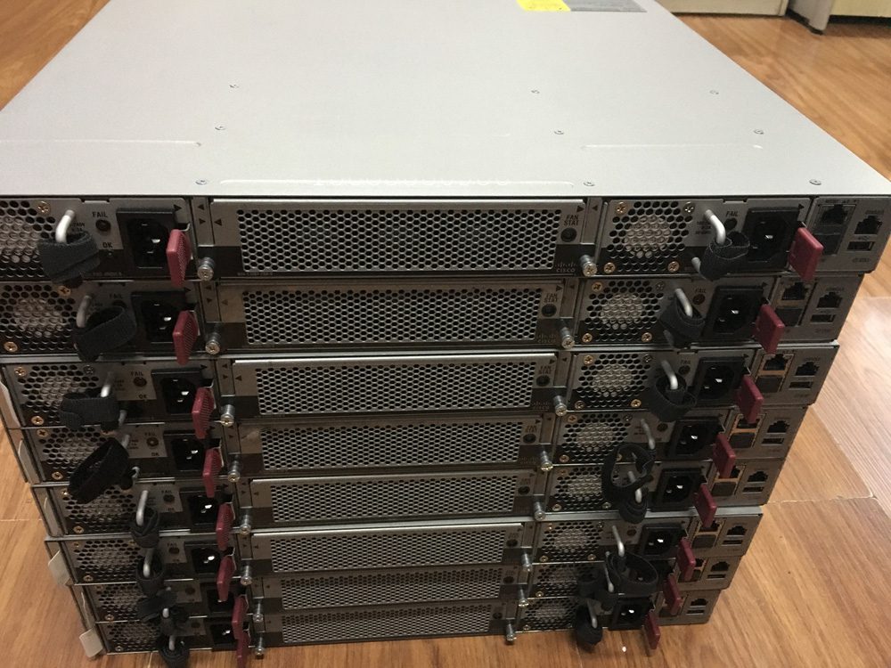 switch-cisco-n3k-c3064pq-10gx-10ge-05.jpg