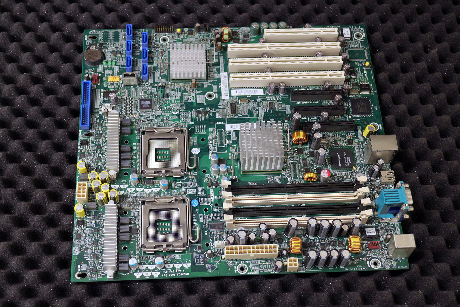Bo mạch chủ mainboard HP ML150 G3 436718 001 436356 001 01 Bo mạch chủ mainboard HP ML150 G3 436718 001 436356 001 01
