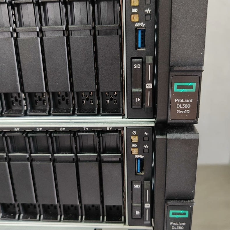 May chu server HPE ProLiant DL360 Gen10 08 May chu server HPE ProLiant DL360 Gen10 08