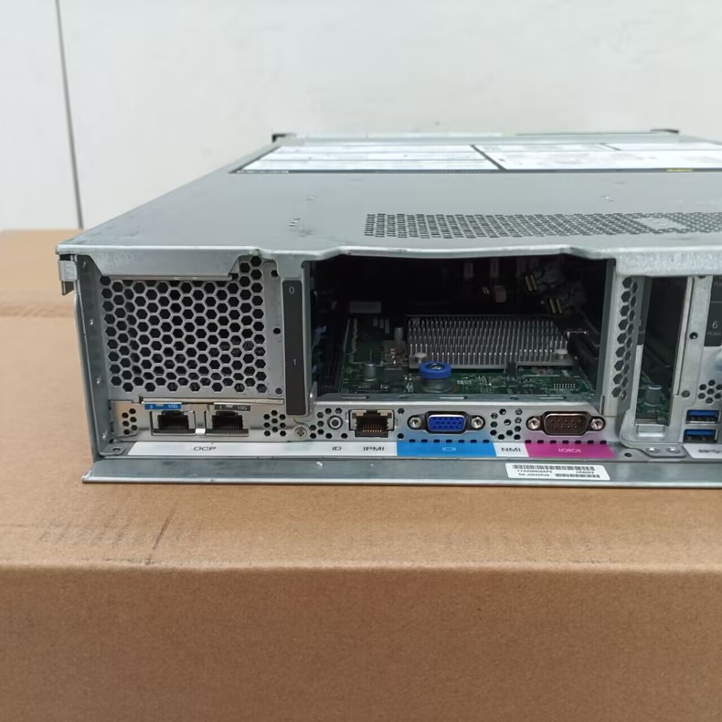 server lenovo thinksystem hr650x 10 server lenovo thinksystem hr650x 10