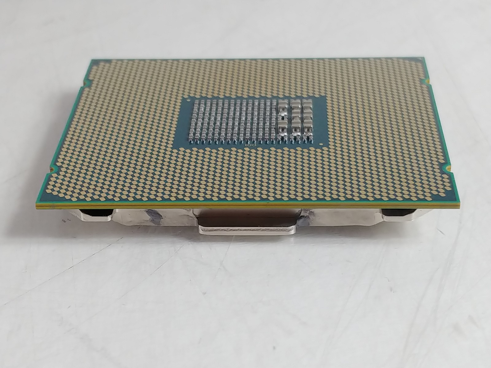 cpu intel xeon e5 2680 v4 2 4ghz 3 3ghz 14 nhan 28 luong lga 2011 3 03 cpu intel xeon e5 2680 v4 2 4ghz 3 3ghz 14 nhan 28 luong lga 2011 3 03