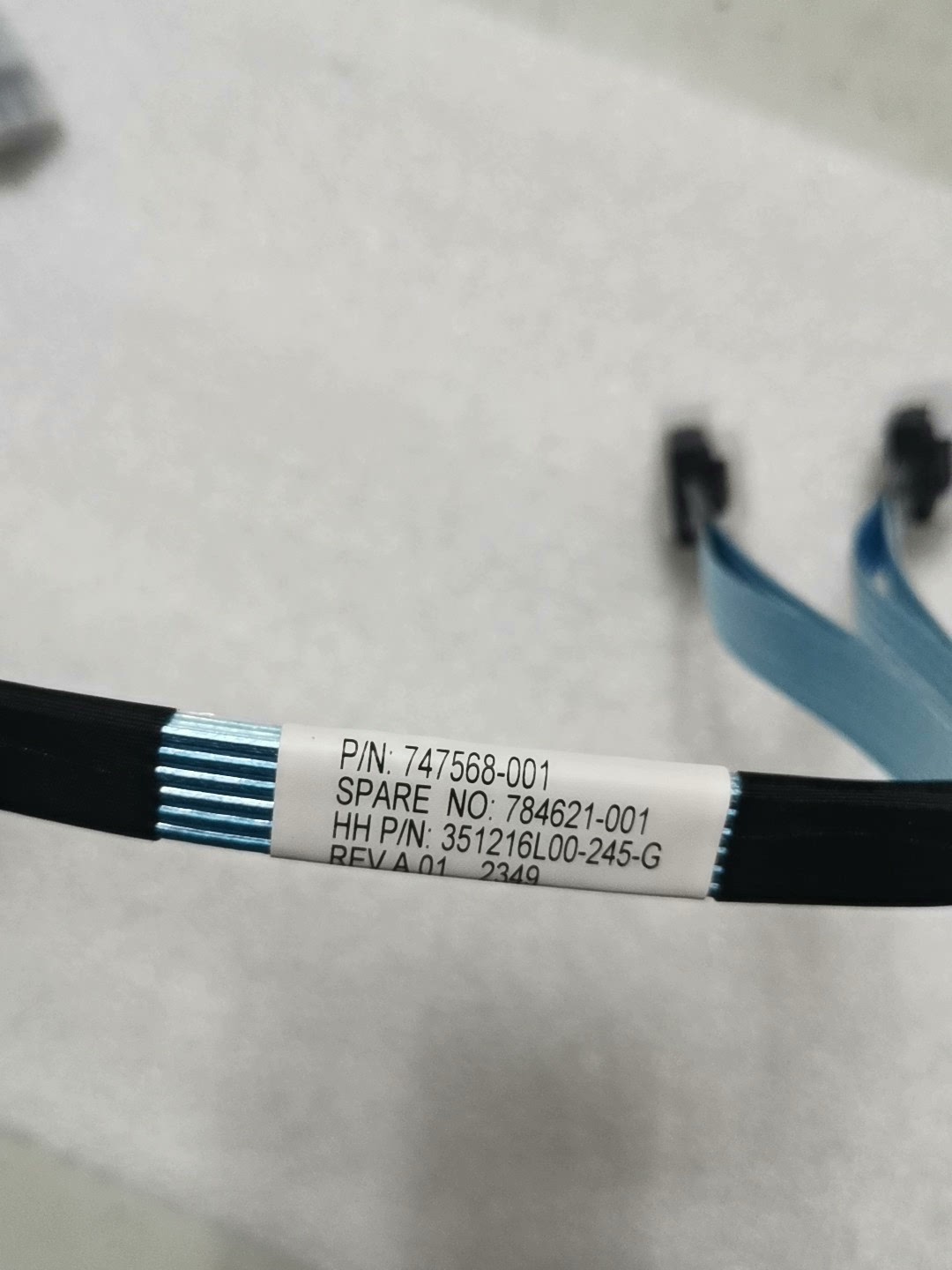 hp mini sas cable assembly kit 784621 001 02 hp mini sas cable assembly kit 784621 001 02