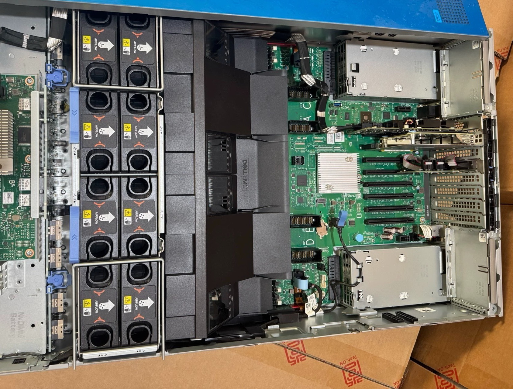 may chu server dell r940 r940xs poweredge 10 may chu server dell r940 r940xs poweredge 10