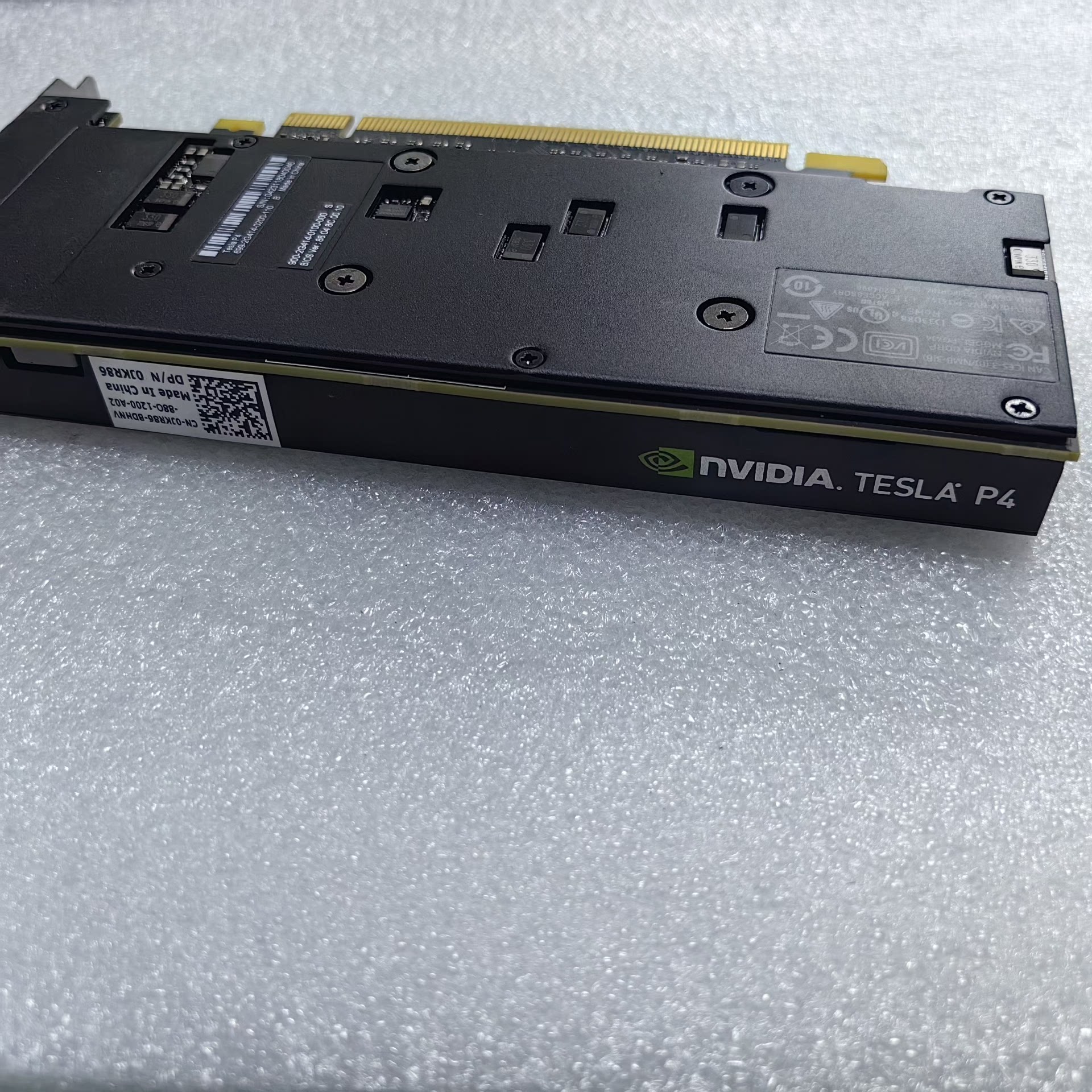 card man hinh gpu nvidia tesla p4 8gb gddr5 03 card man hinh gpu nvidia tesla p4 8gb gddr5 03