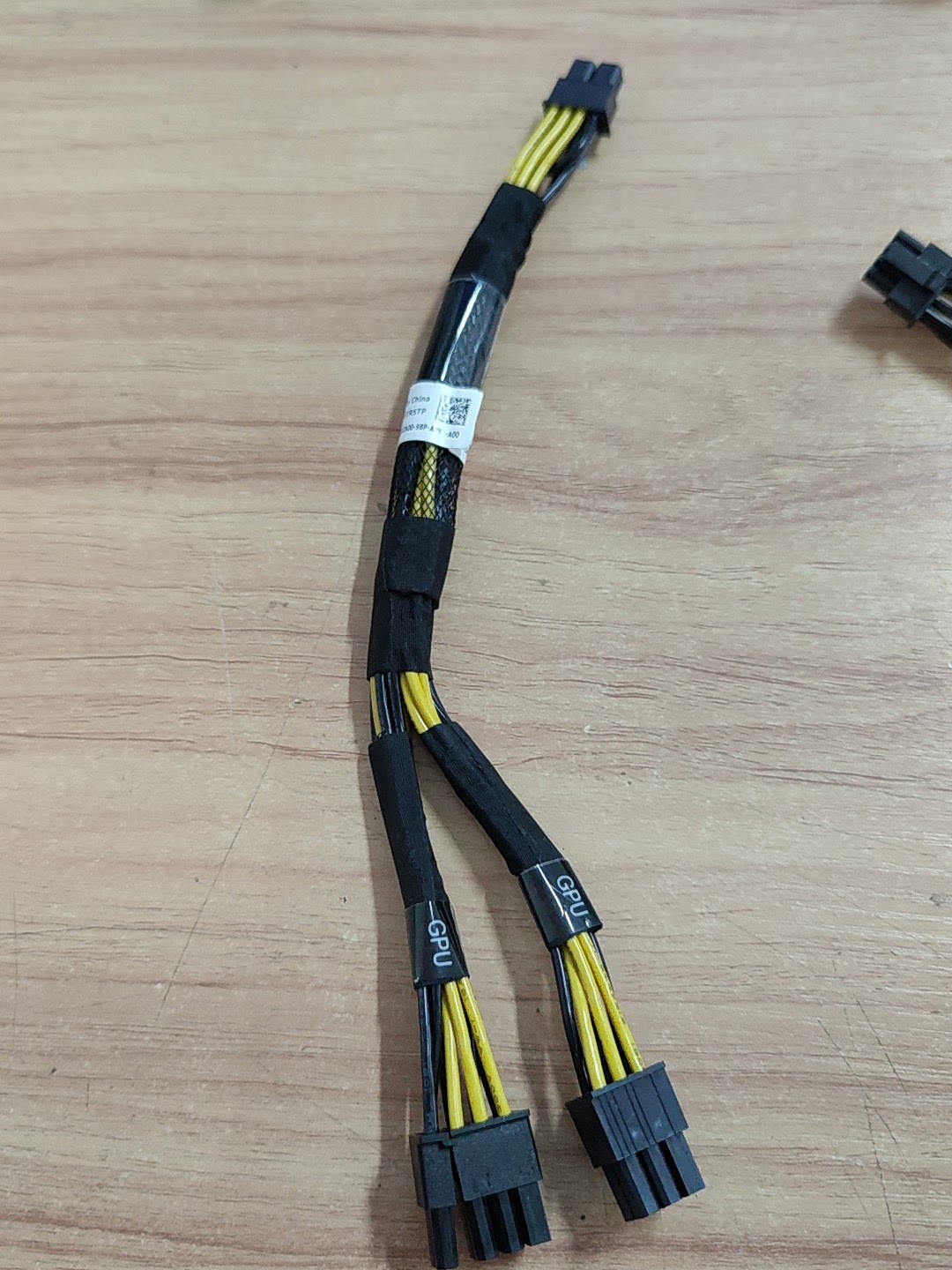 day cap nguon gpu vga cho dell r740 r740xd mini 8pin 0tr5tp 01