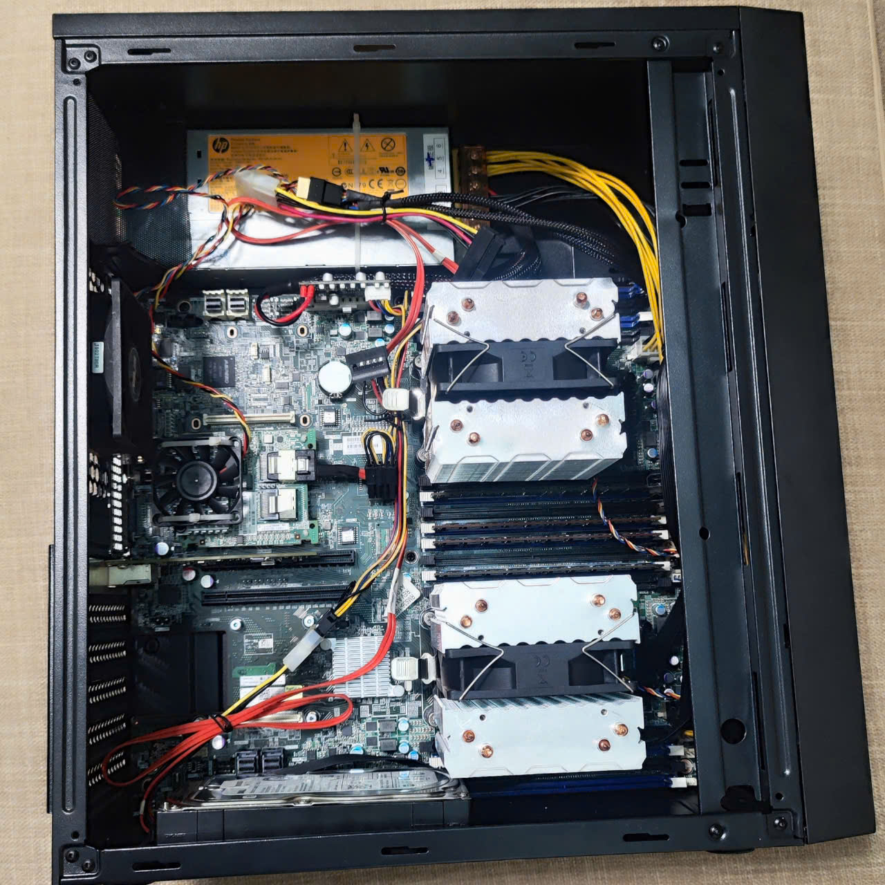 server dual xeon e5 2680v4 ram 32g hdd 2 x 2tb 04 server dual xeon e5 2680v4 ram 32g hdd 2 x 2tb 04