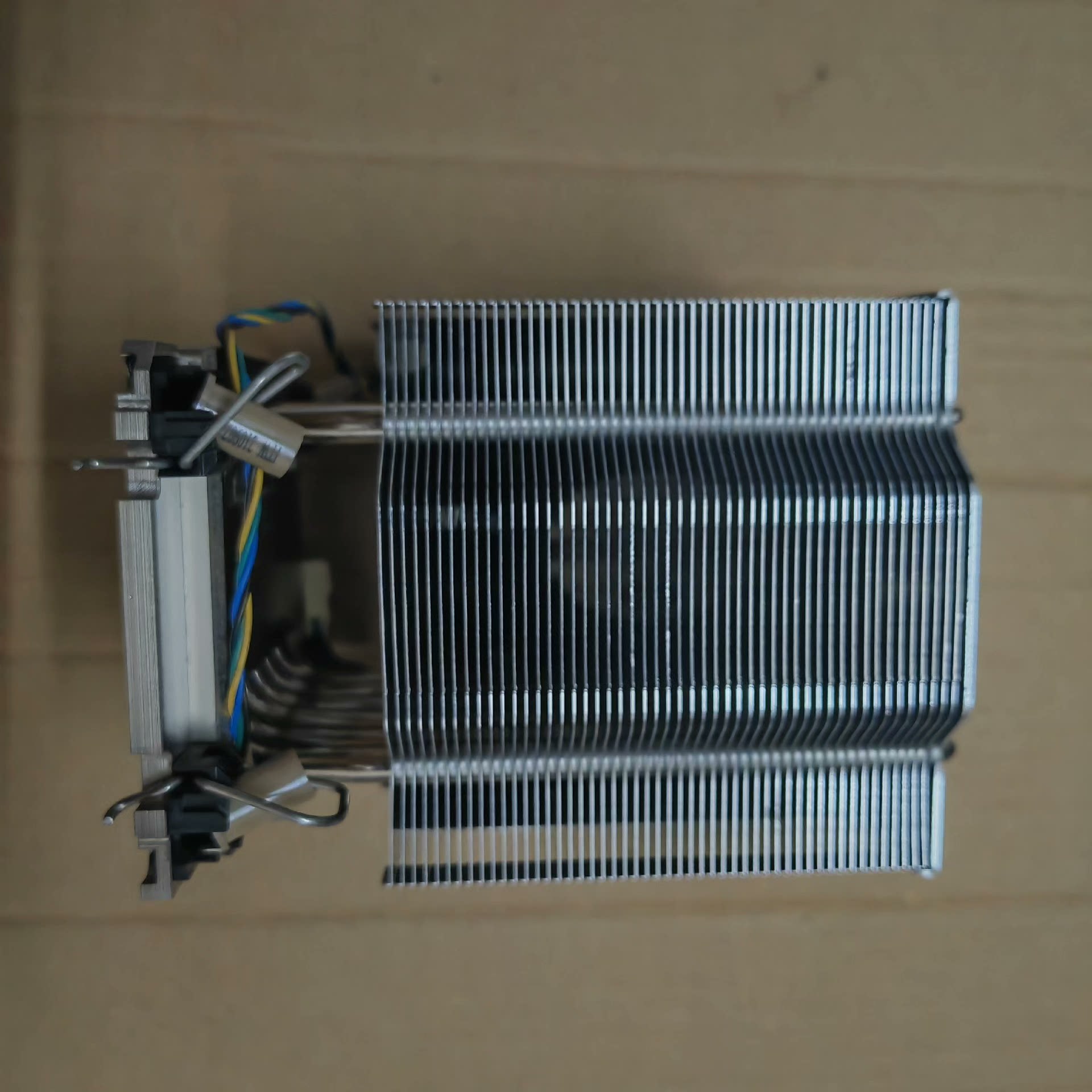 tan nhiet cpu intel xeon socket 4189 4u 6 ong nhiet oc chu nhat 03 tan nhiet cpu intel xeon socket 4189 4u 6 ong nhiet oc chu nhat 03