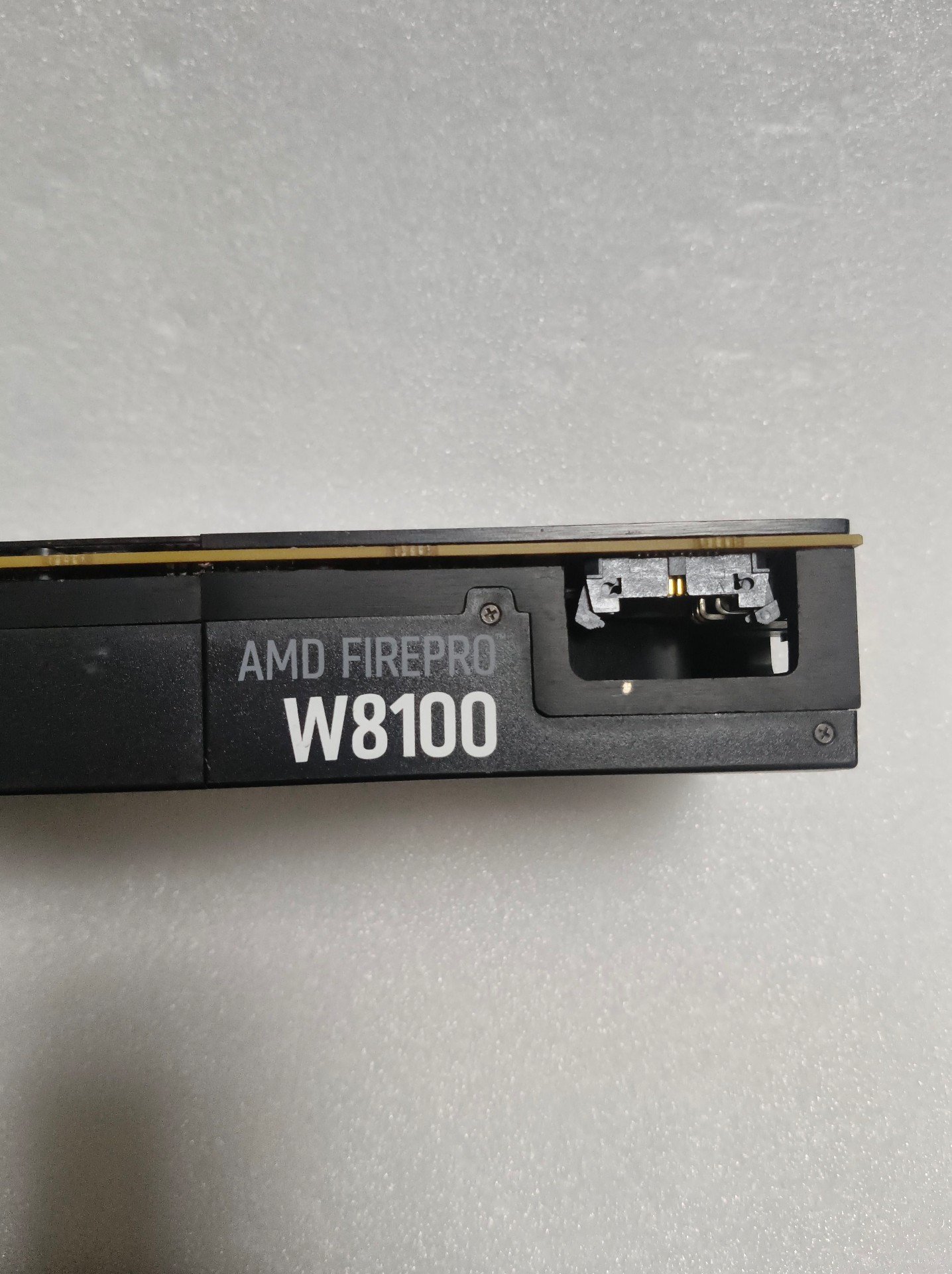 vga amd firepro w8100 8gb gddr5 04