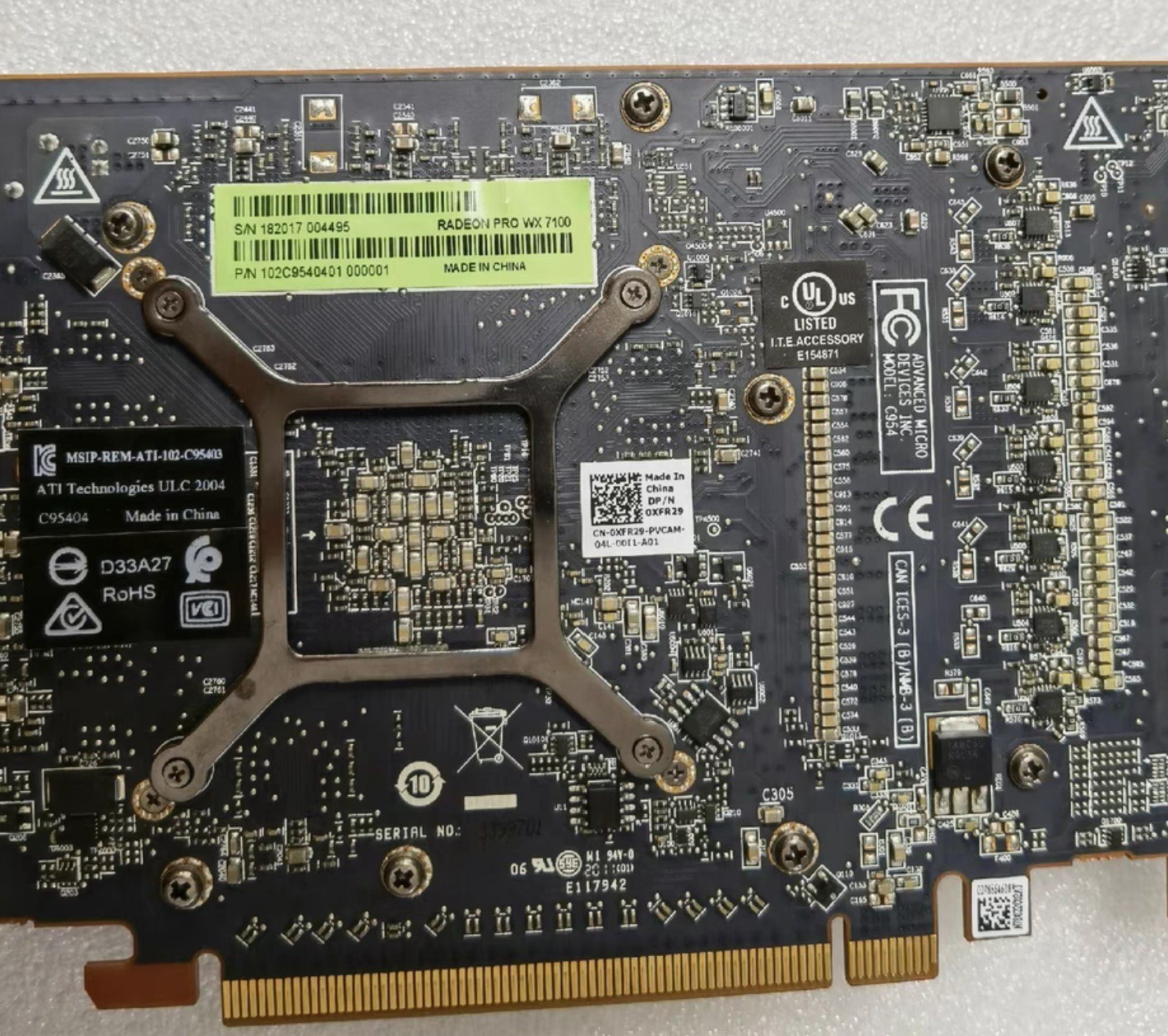 vga amd radeon pro wx 7100 8gb gddr5 03