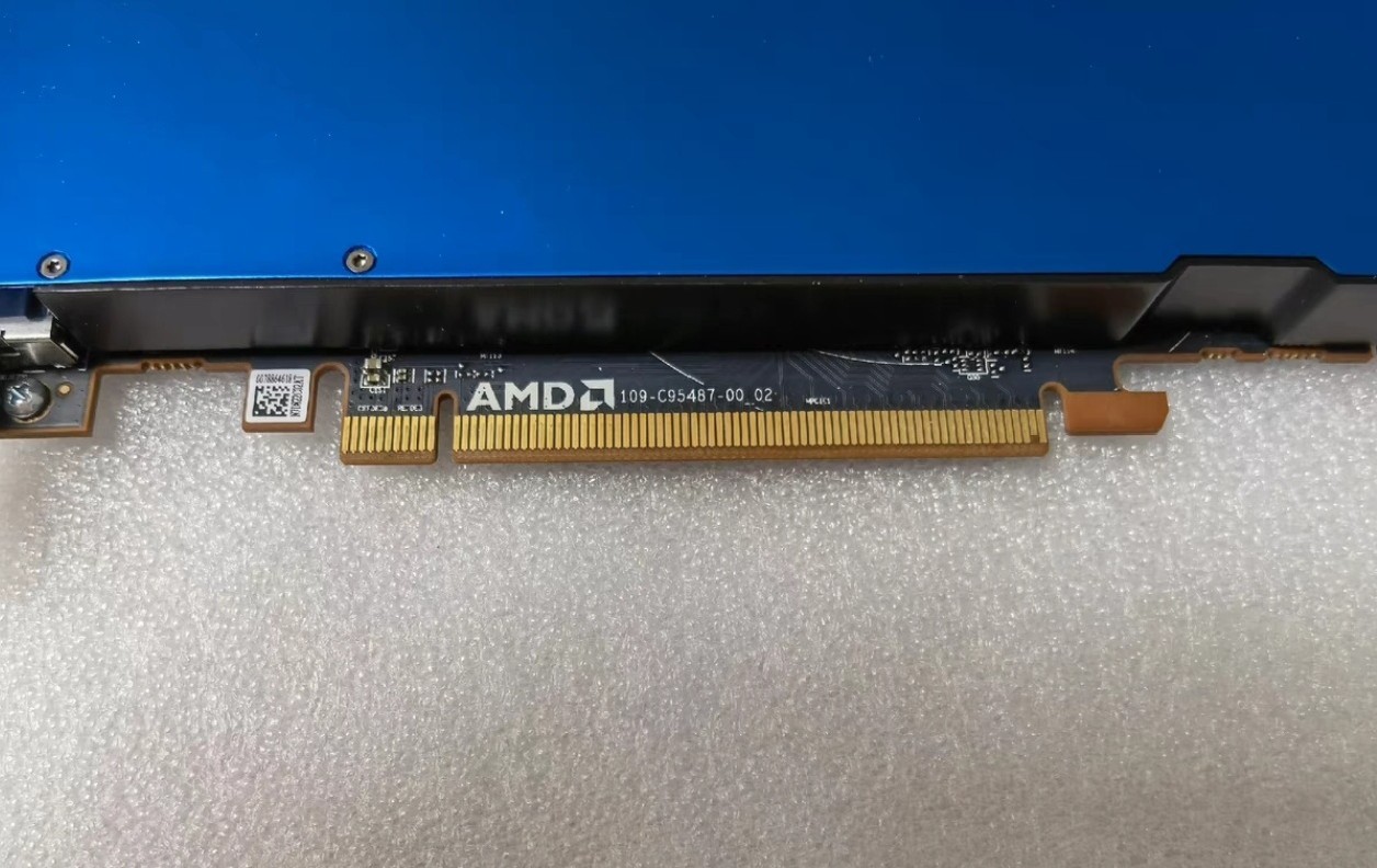 vga amd radeon pro wx 7100 8gb gddr5 05