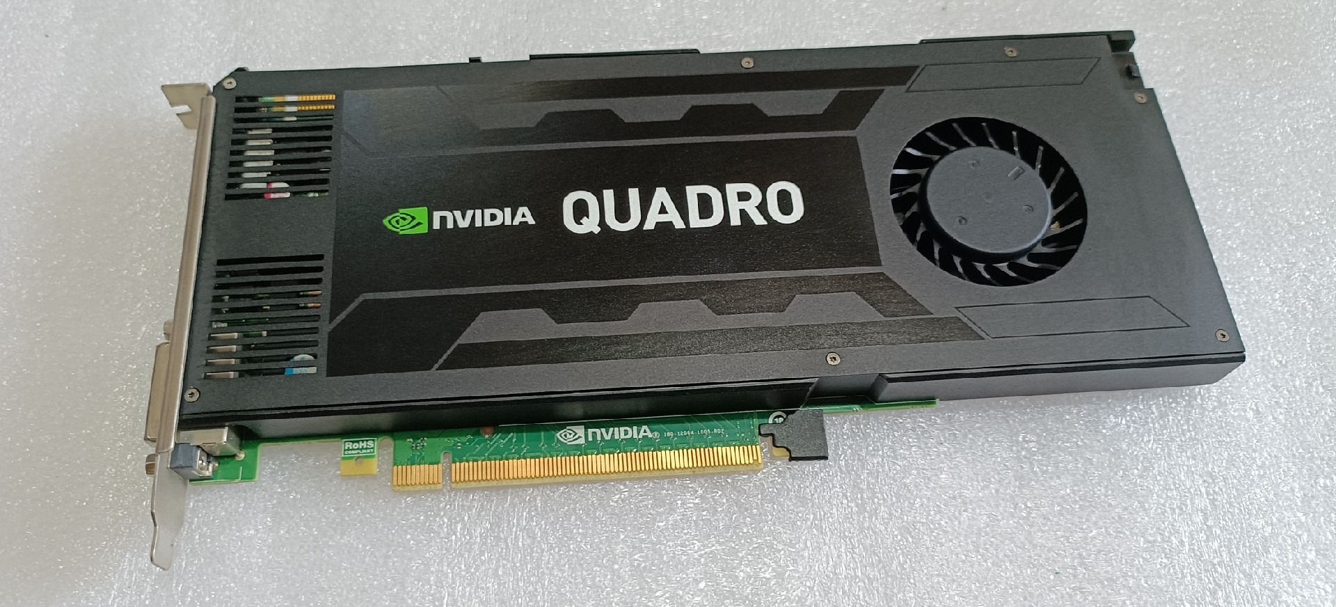 vga nvidia quadro k4200 4gb gddr5 256 bit 01 vga nvidia quadro k4200 4gb gddr5 256 bit 01