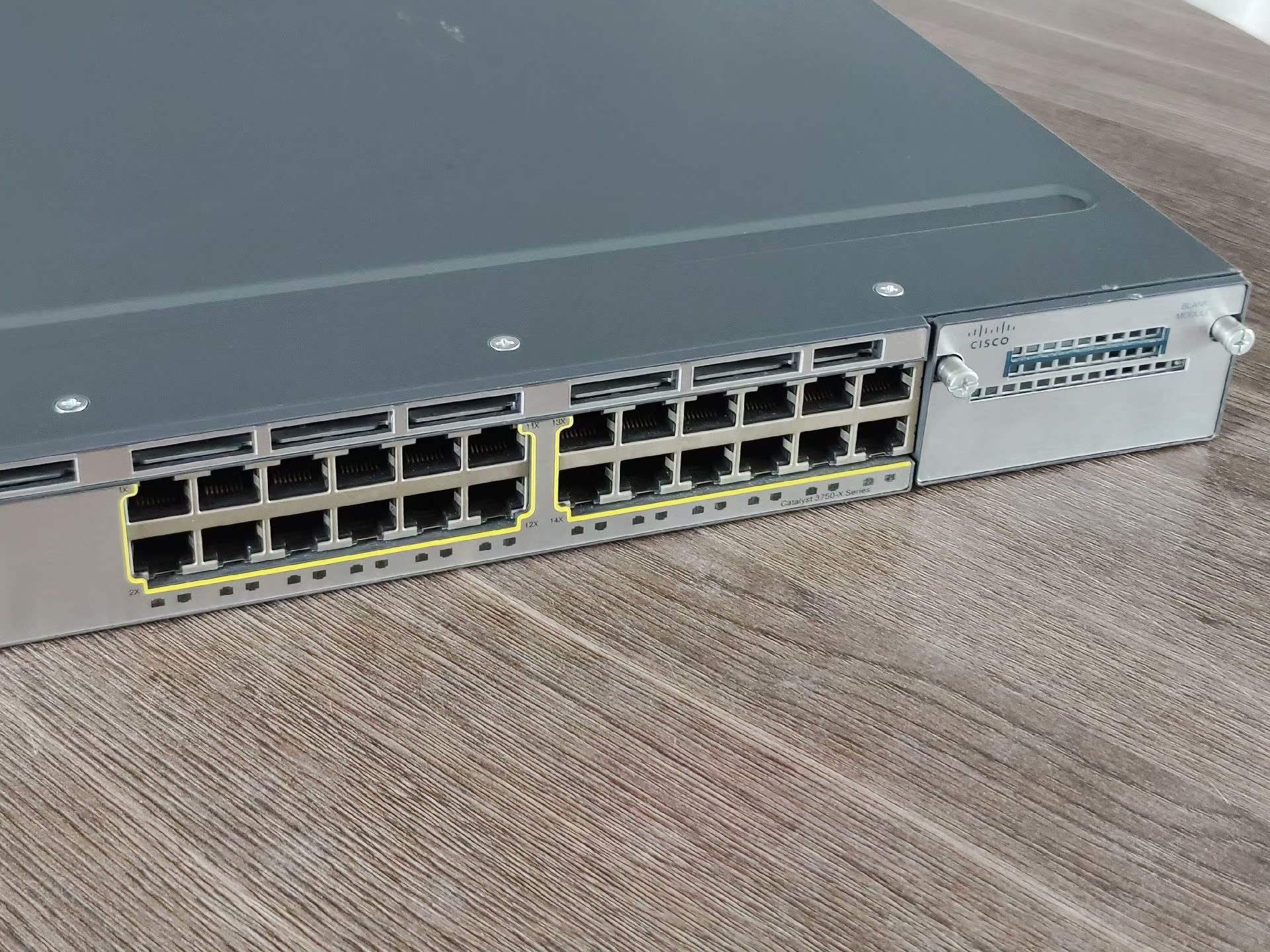 switch cisco ws c3750x 24t s 24 cong giga 1gbps base t 02 switch cisco ws c3750x 24t s 24 cong giga 1gbps base t 02