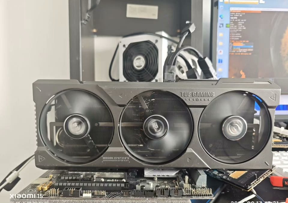 GPU NVIDIA Tesla V100 16GB HBM2 sxm2 mod fan rtx 4090 05 GPU NVIDIA Tesla V100 16GB HBM2 sxm2 mod fan rtx 4090 05