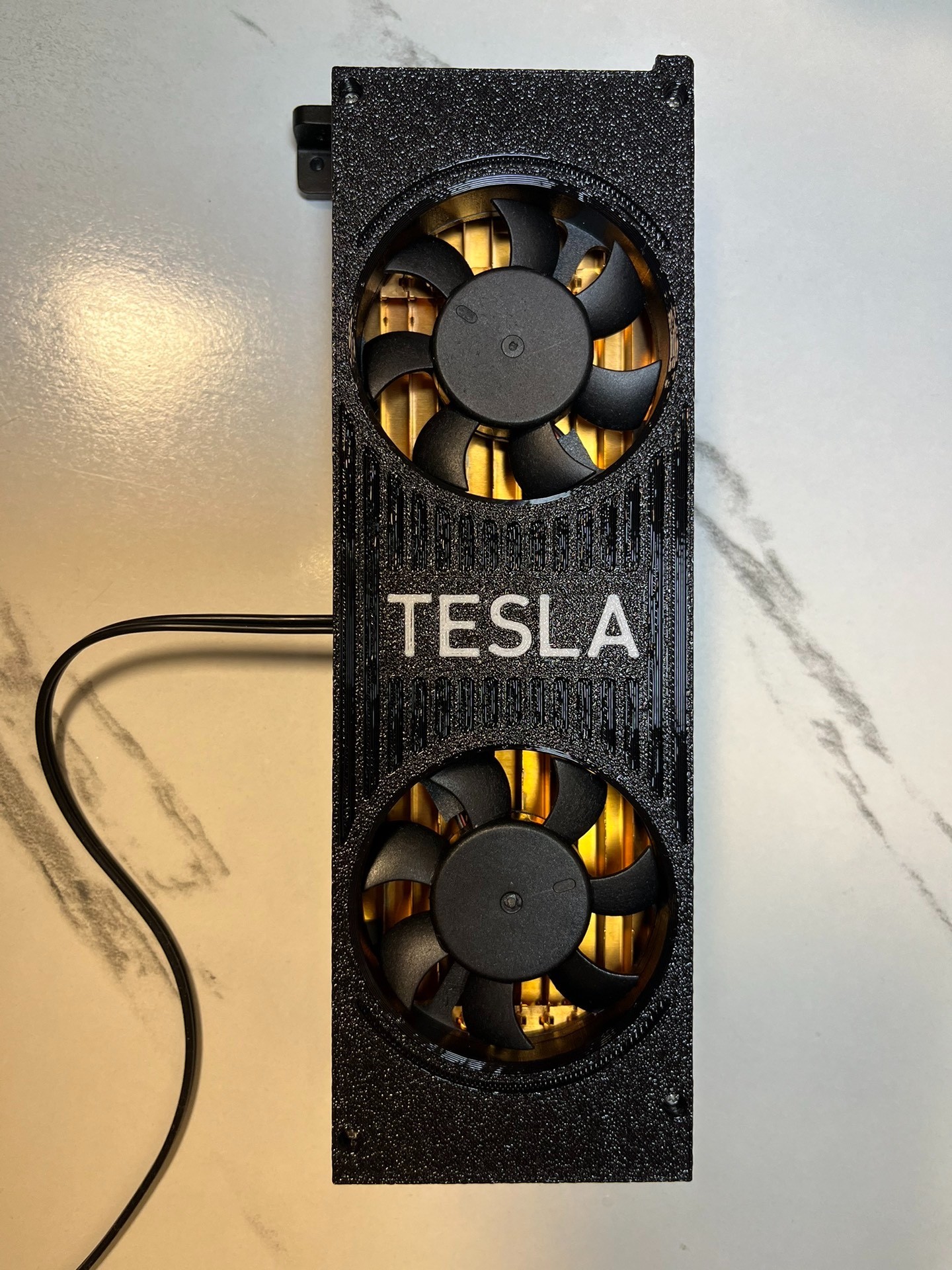 quat tan nhiet cho gpu tesla p4 01 quat tan nhiet cho gpu tesla p4 01