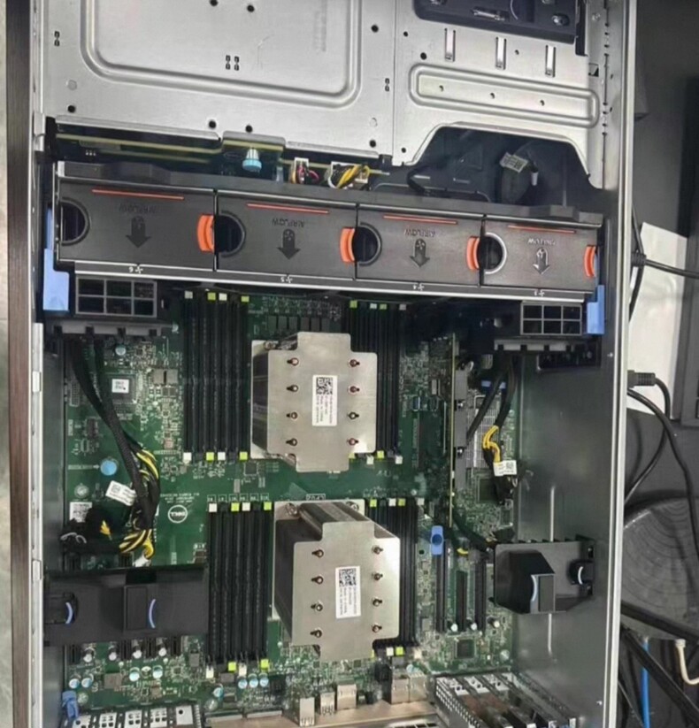 dell poweredge t630 e5 2600 v3 v4 lff 8x3 5inch 02 dell poweredge t630 e5 2600 v3 v4 lff 8x3 5inch 02