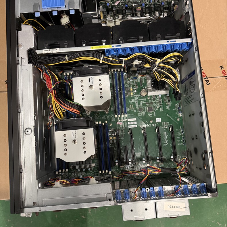 may chu supermicro sys 7048gr tr 4 gpu 04 may chu supermicro sys 7048gr tr 4 gpu 04